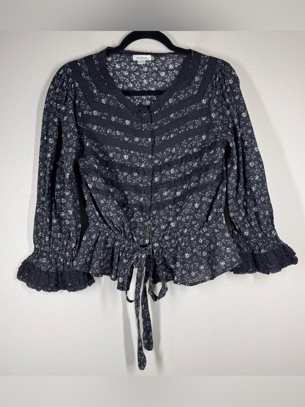 Sundance Black Gray Floral Cropped Alaina Top Prairie Boho Cottagecore Whimsy XS